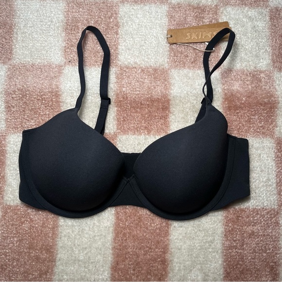 NWT Skims Fits Everybody Push Up Bra - Picture 2 of 5